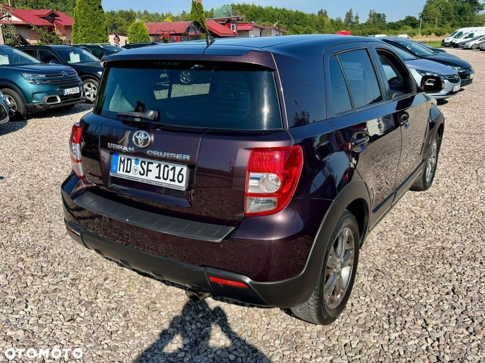 Toyota Urban Cruiser - 19