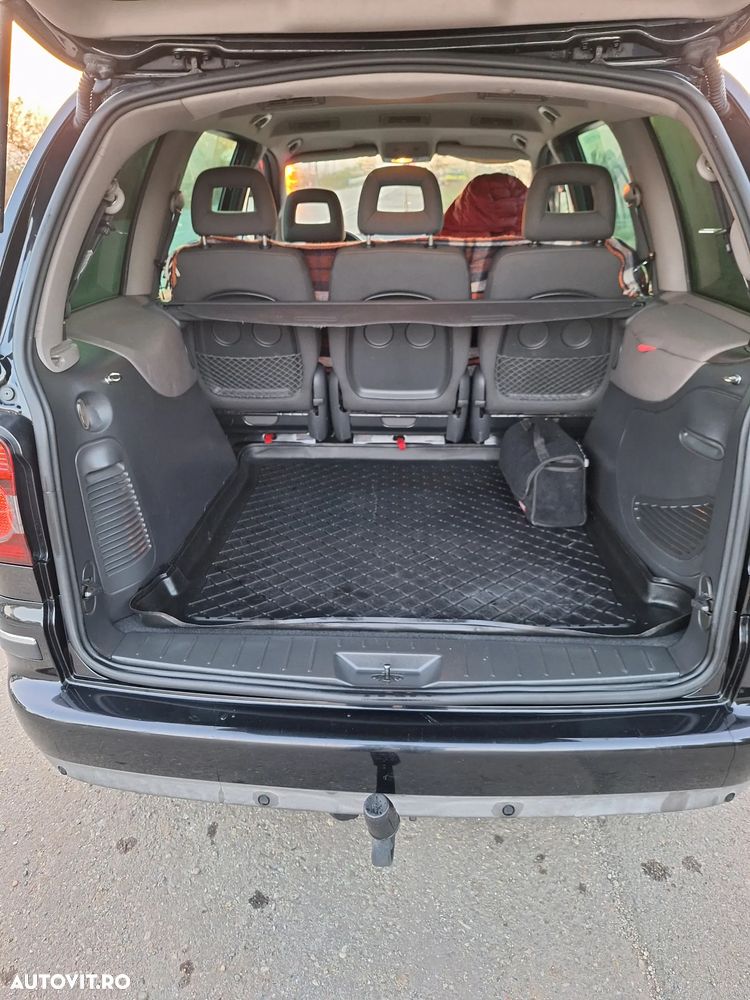 Volkswagen Sharan - 6