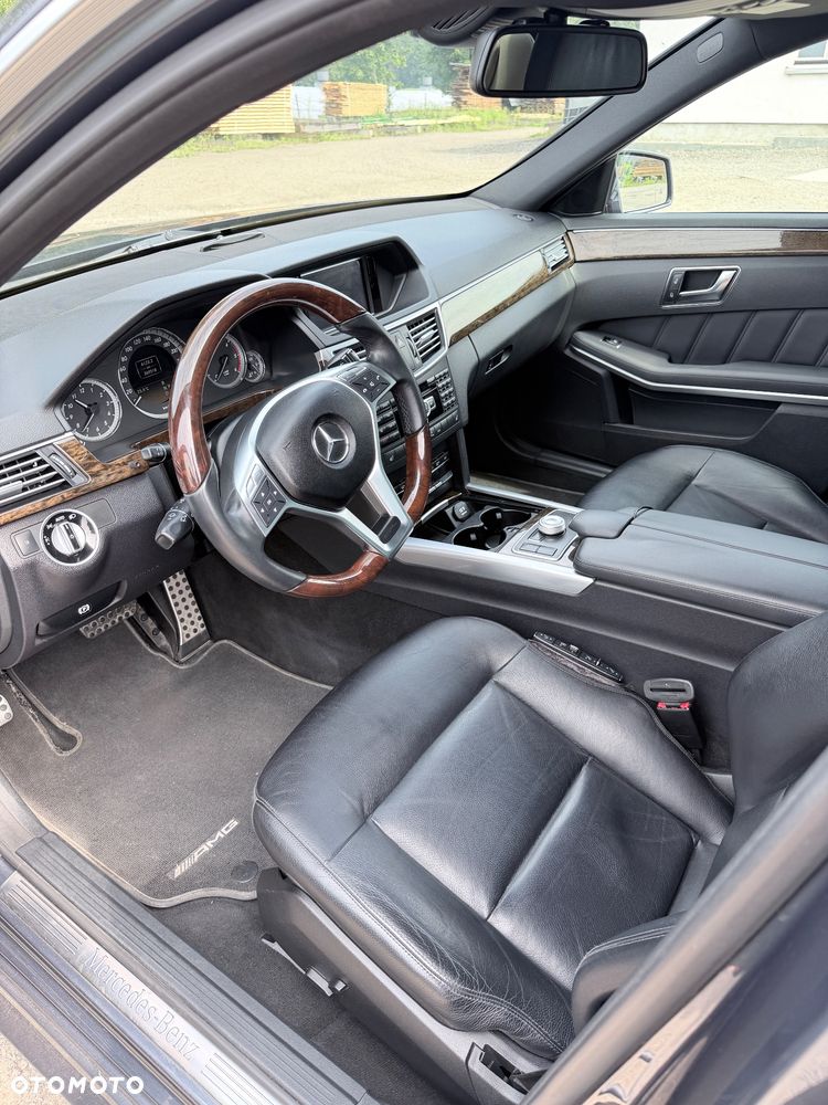 Mercedes-Benz Klasa E 220 CDI BlueEff - 4