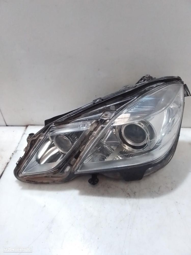 FAROL ESQUERDO MERCEDES-BENZ CLASE E BM 212 FAMILIAR - 1