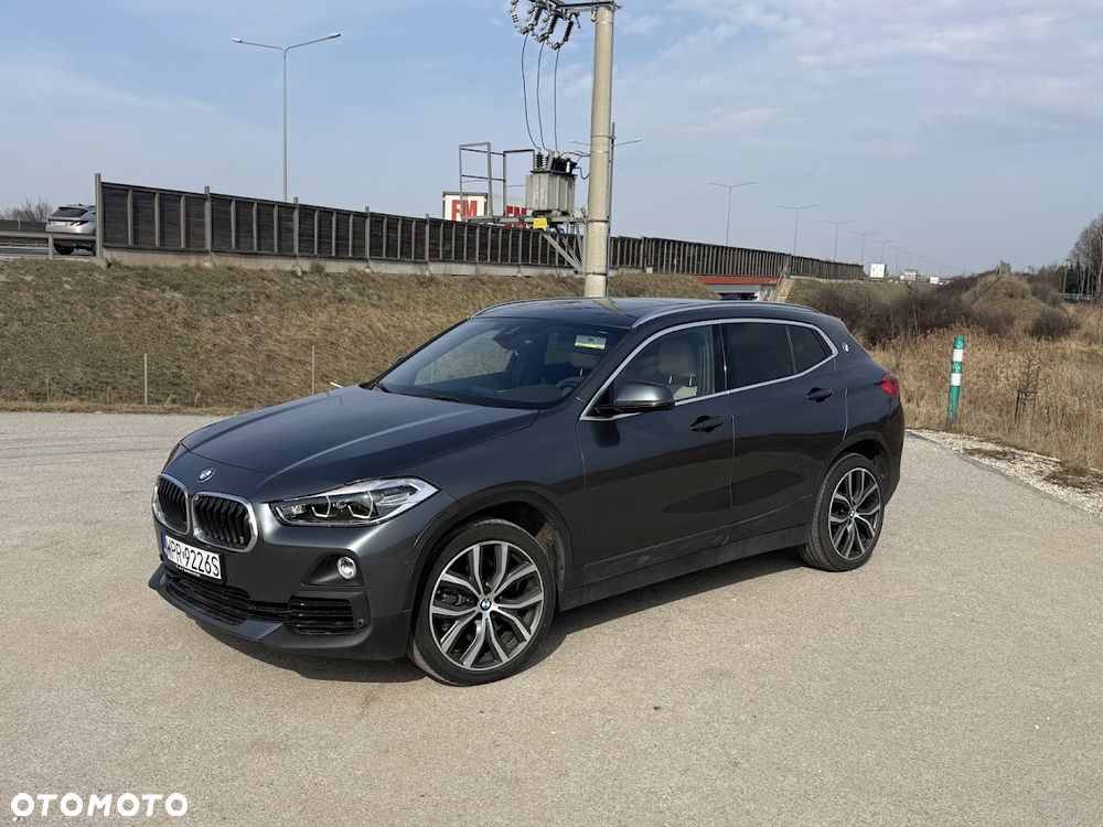 BMW X2 xDrive20i Advantage Plus - 3
