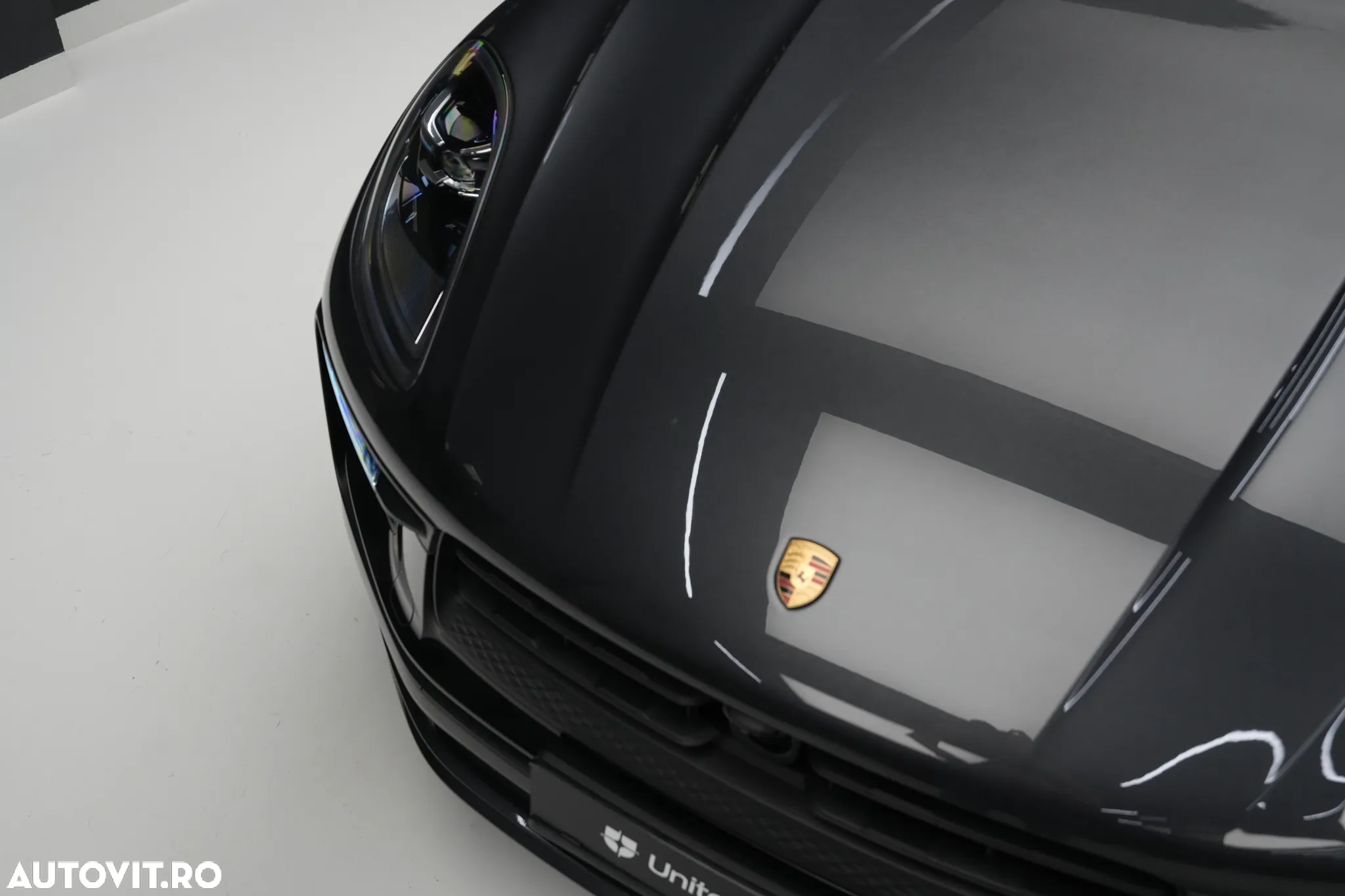 Porsche Macan T - 5