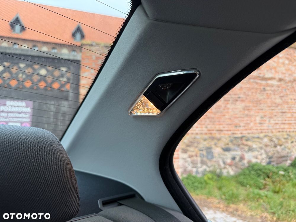 BMW Seria 3 316i Edition Lifestyle - 25