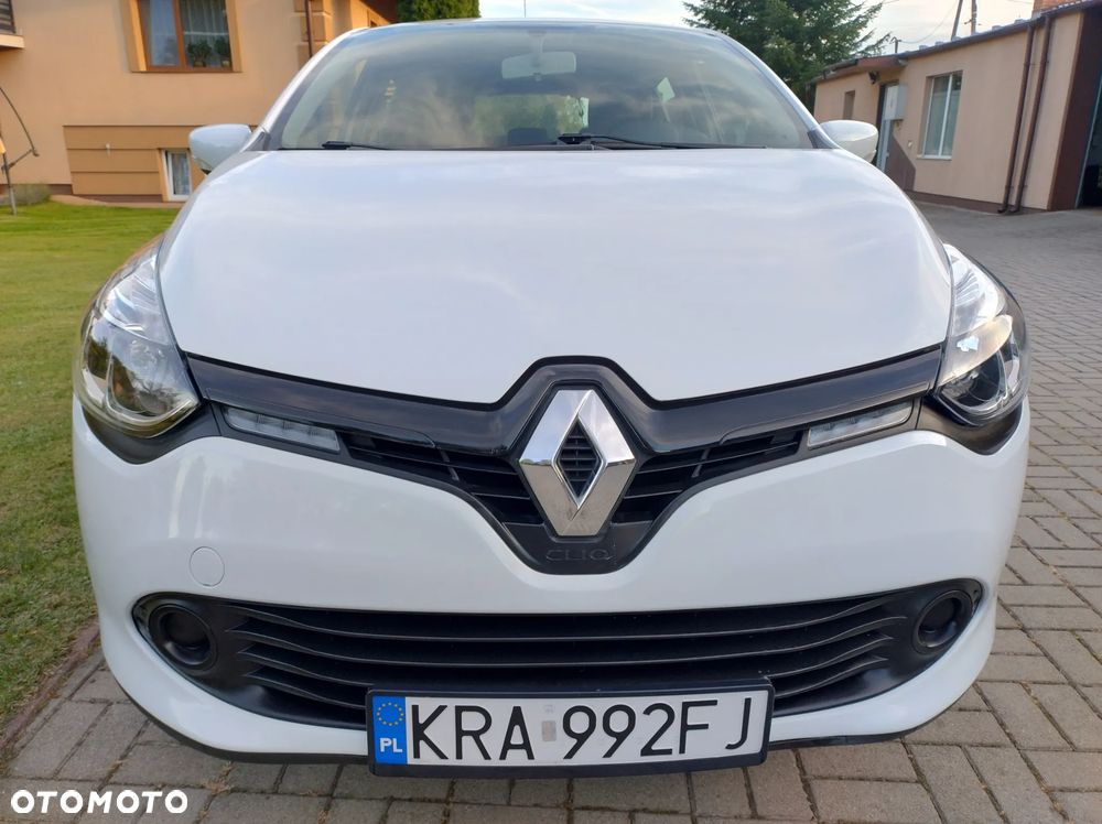Renault Clio 1.2 16V 75 Life - 21