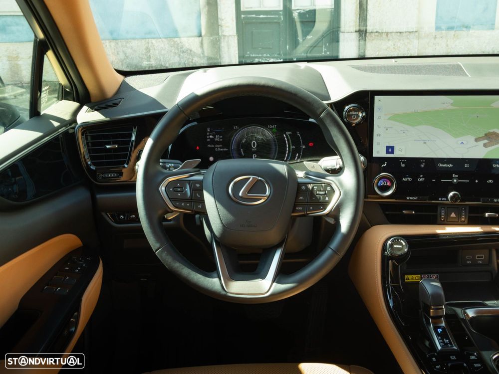 Lexus NX 450h+ Executive - 10