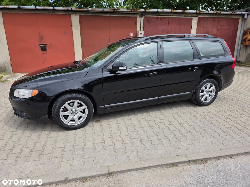 Volvo V70 2.0D Momentum - 18
