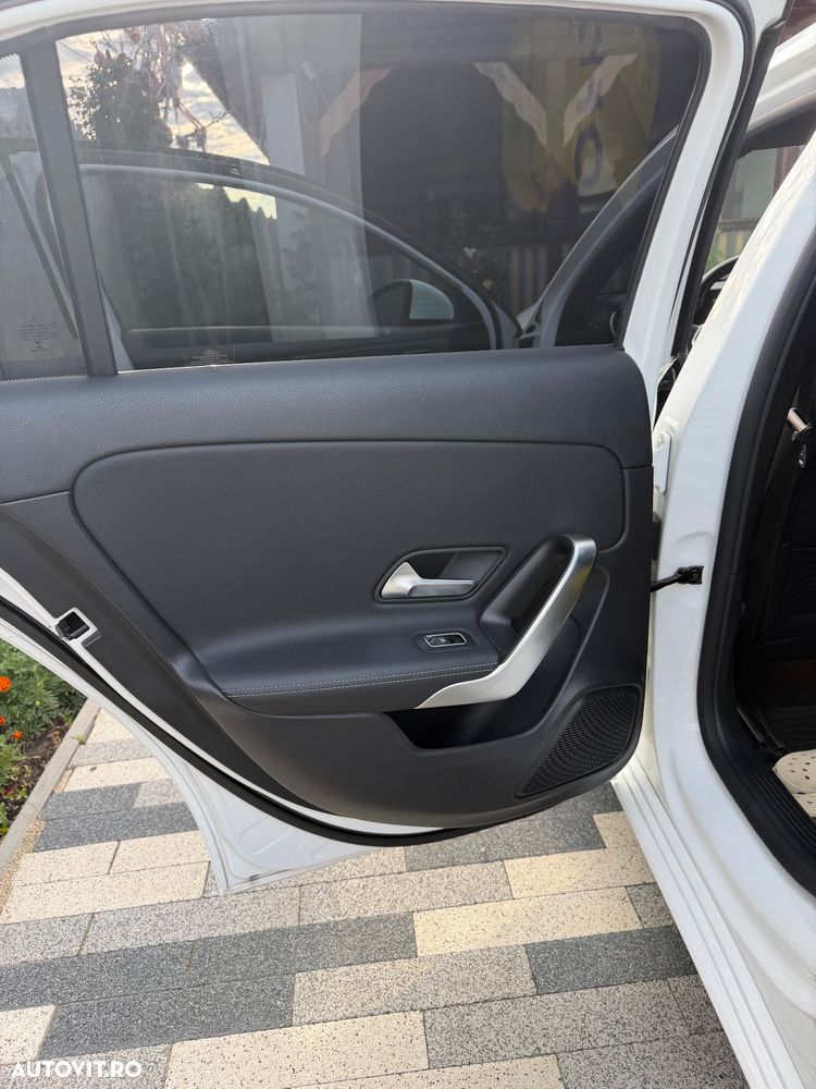 Mercedes-Benz A 180 - 10