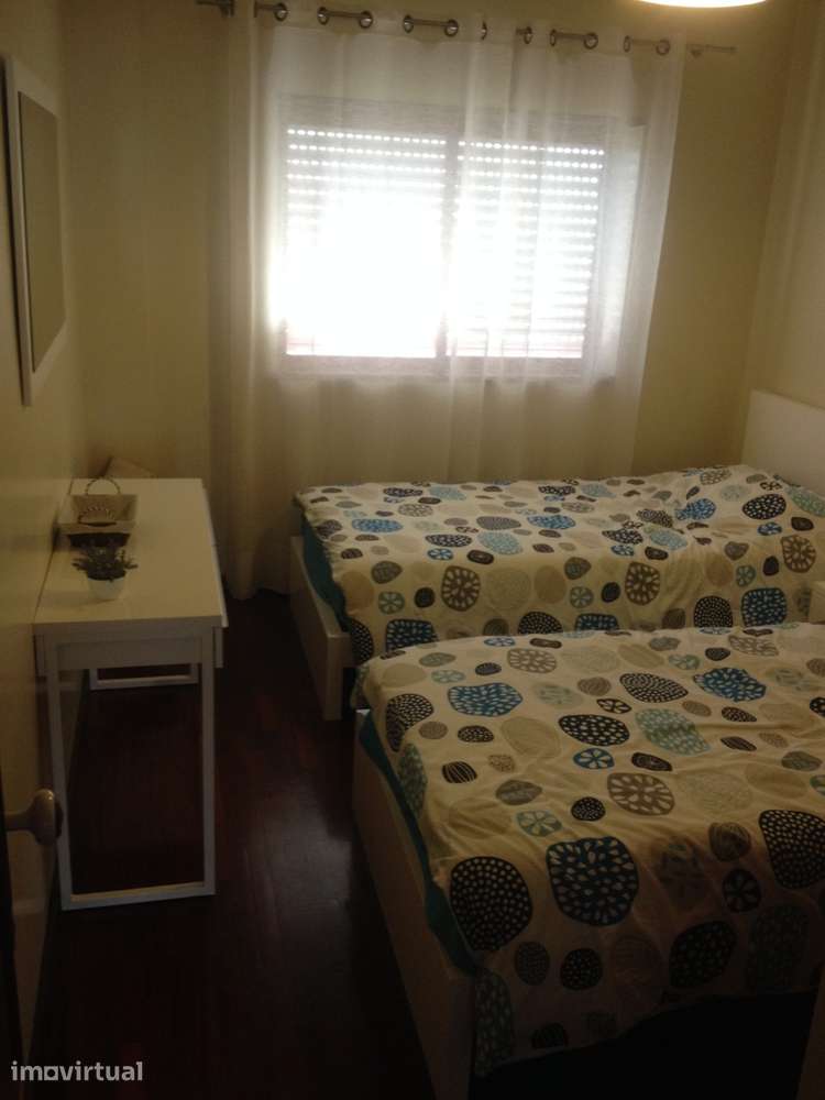 Apartamento T2 na primeira linha de mar com garagem - Figueira da Foz - Grande imagem: 4/9