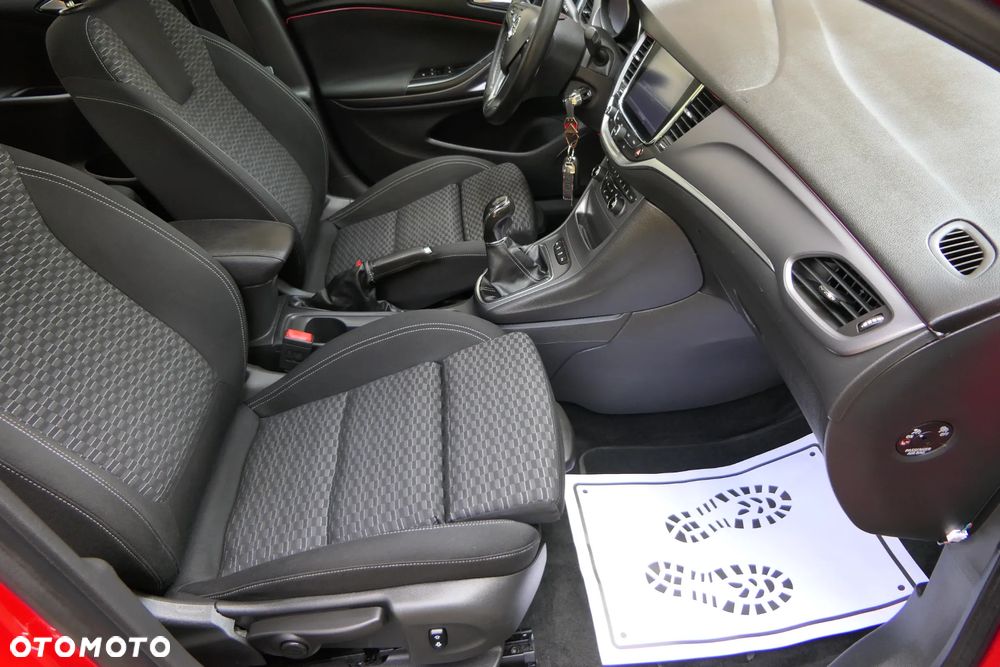 Opel Astra 1.4 Turbo Business - 27