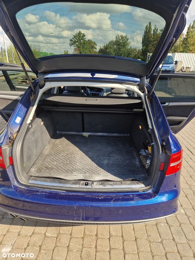 Audi A4 - 9