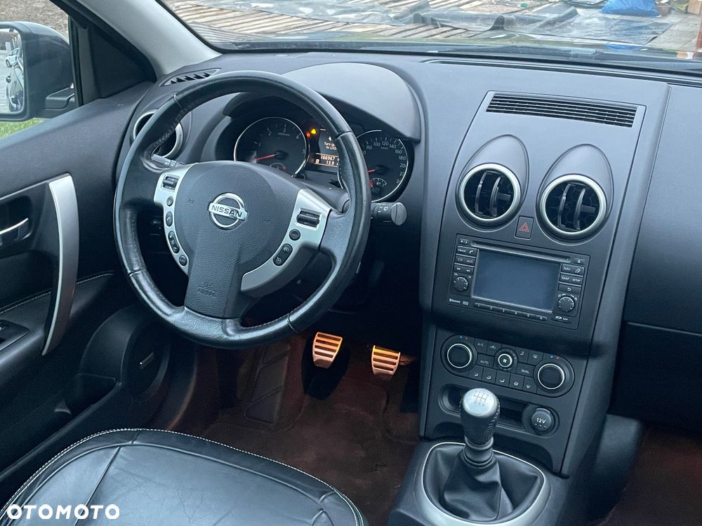 Nissan Qashqai - 23