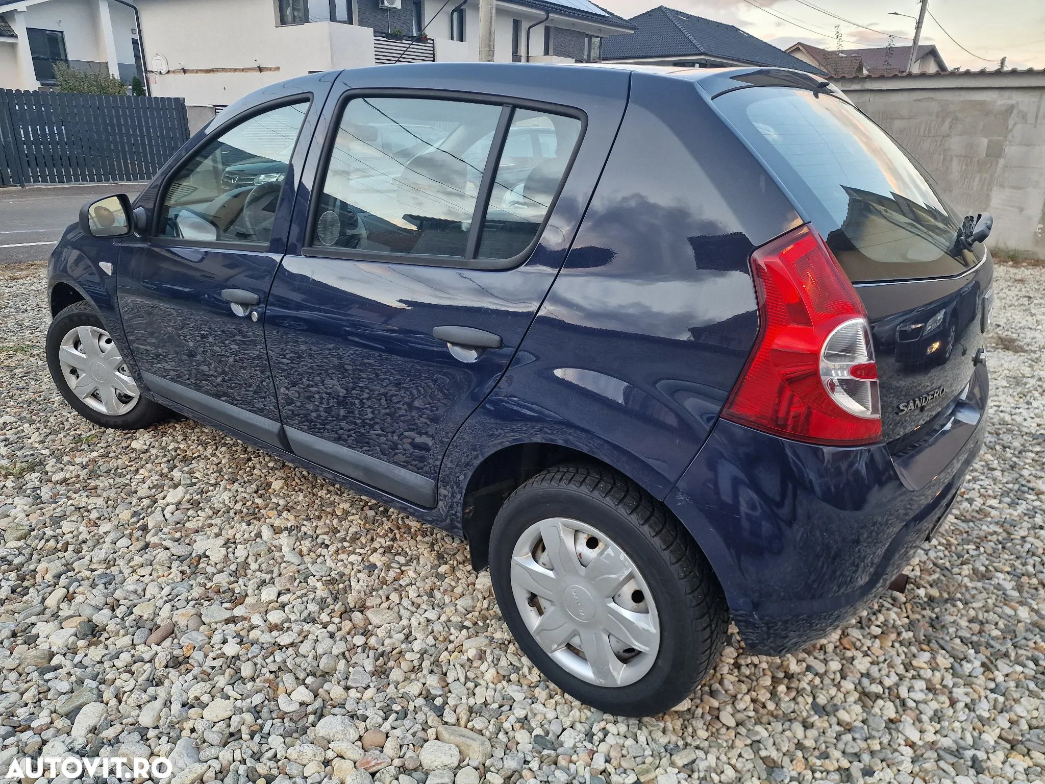 Dacia Sandero 1.2 16V 75 Celebration - 3
