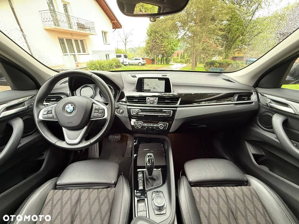 BMW X1 xDrive18d xLine - 19