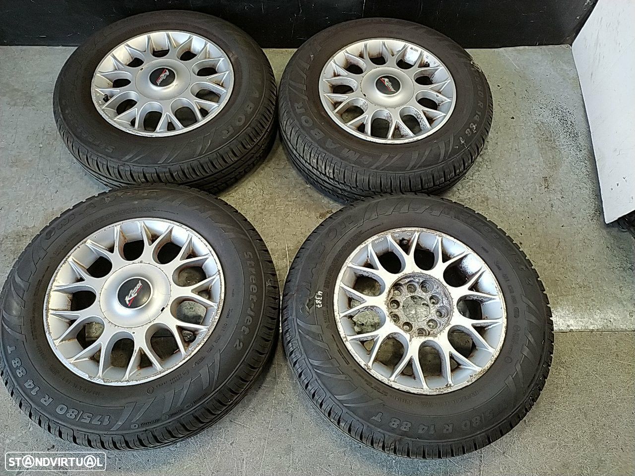 Conjunto De Jantes Volkswagen Golf Iv (1J1) - 1