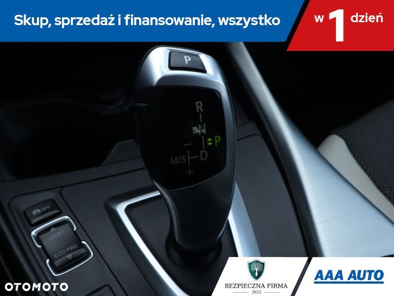 BMW Seria 1 - 18