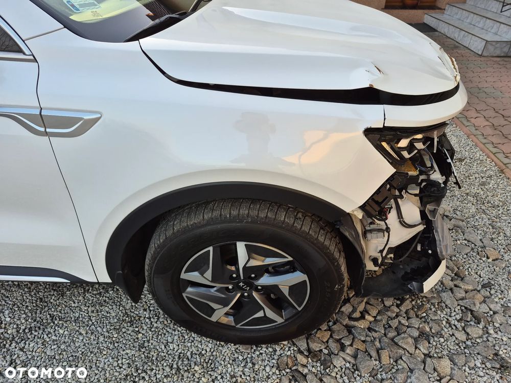 Kia Sorento 1.6 T-GDI HEV L 7os - 32