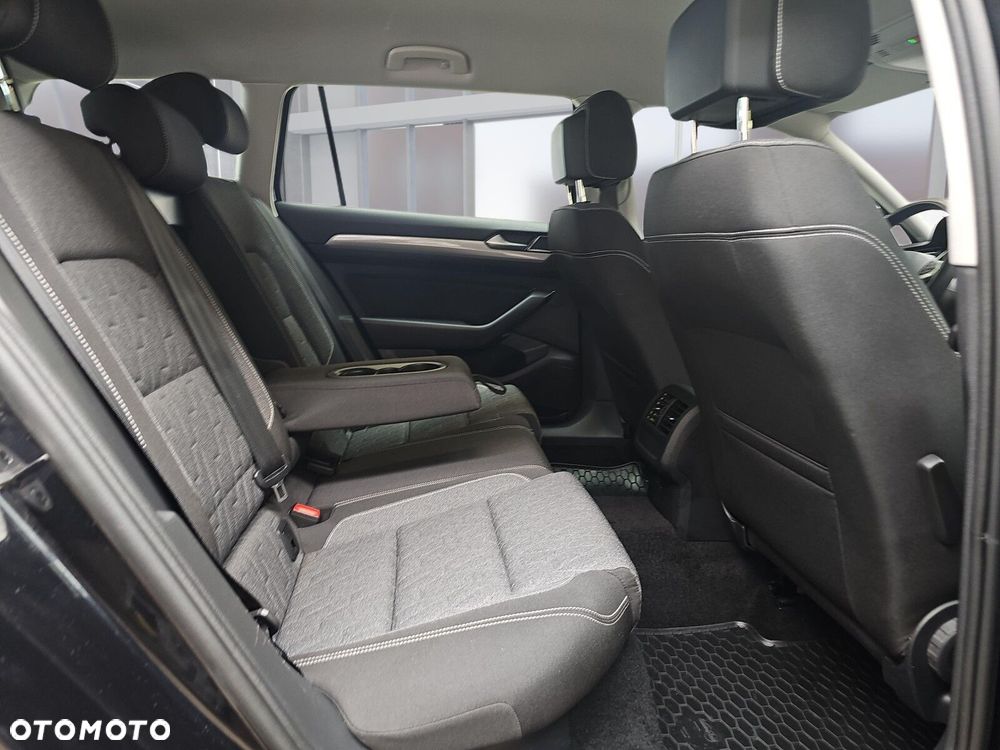 Volkswagen Passat Variant 1.4 TSI Plug-In Hybrid GTE DSG - 12