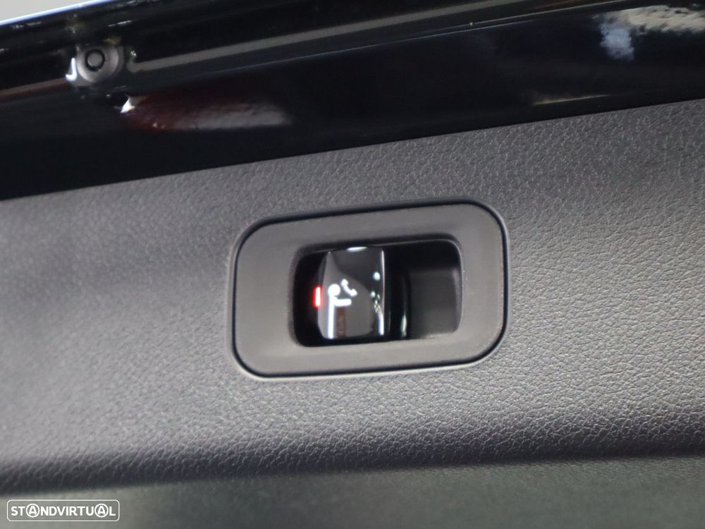 Mercedes-Benz E 300 de 4Matic All-Terrain - 7