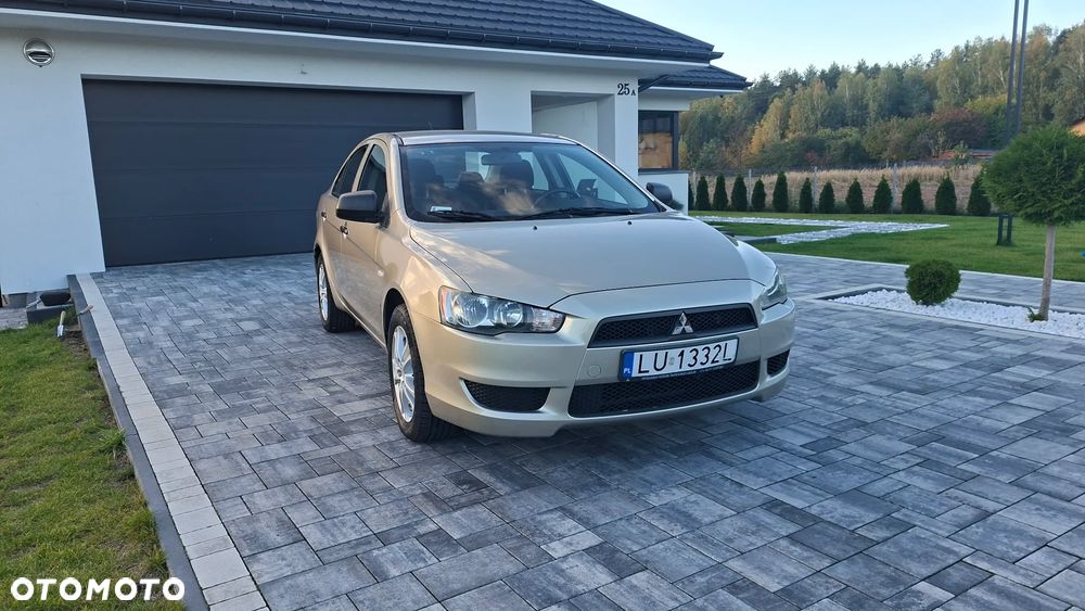 Mitsubishi Lancer - 19