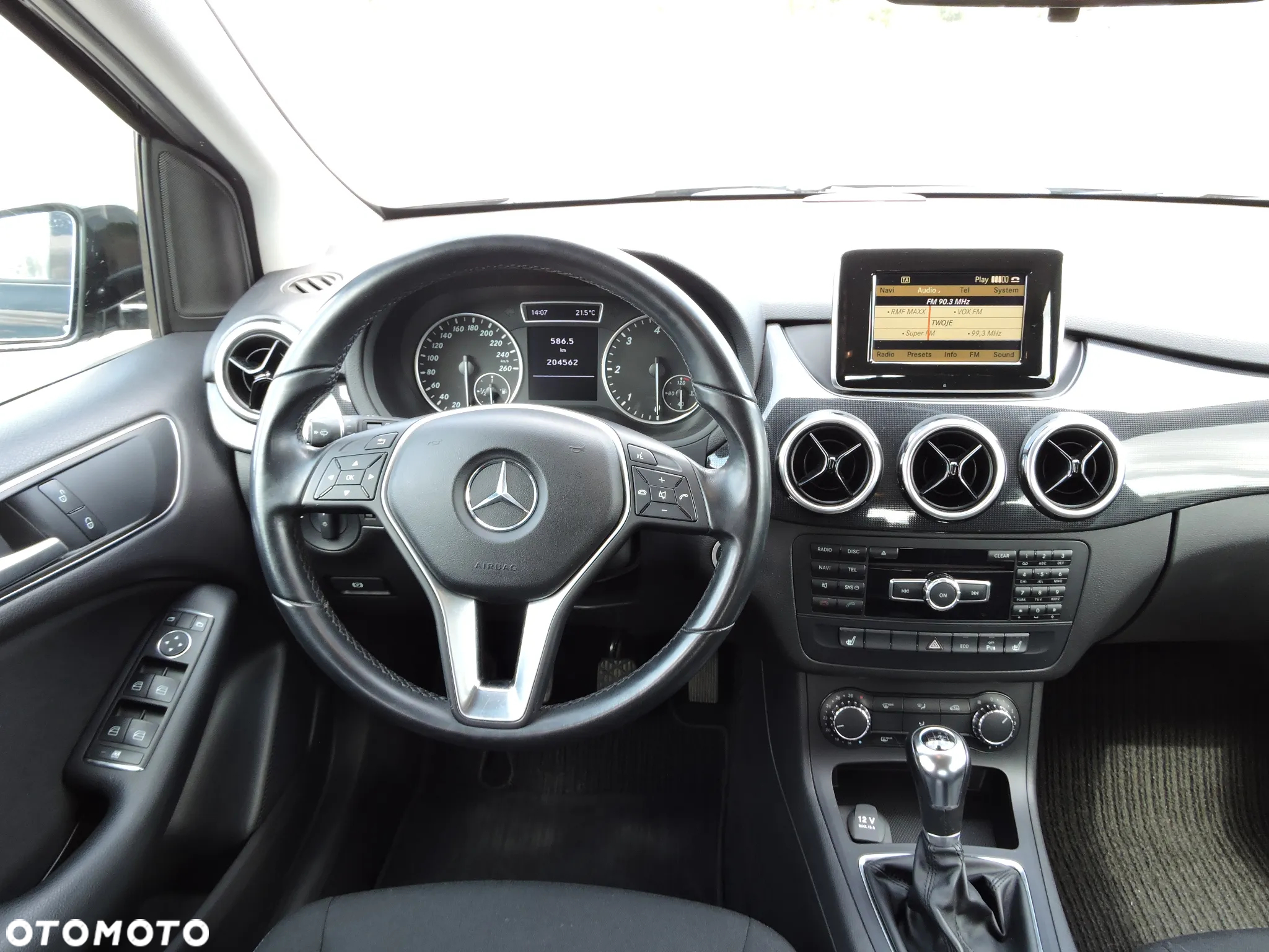 Mercedes-Benz Klasa B 180 CDI (BlueEFFICIENCY) - 23