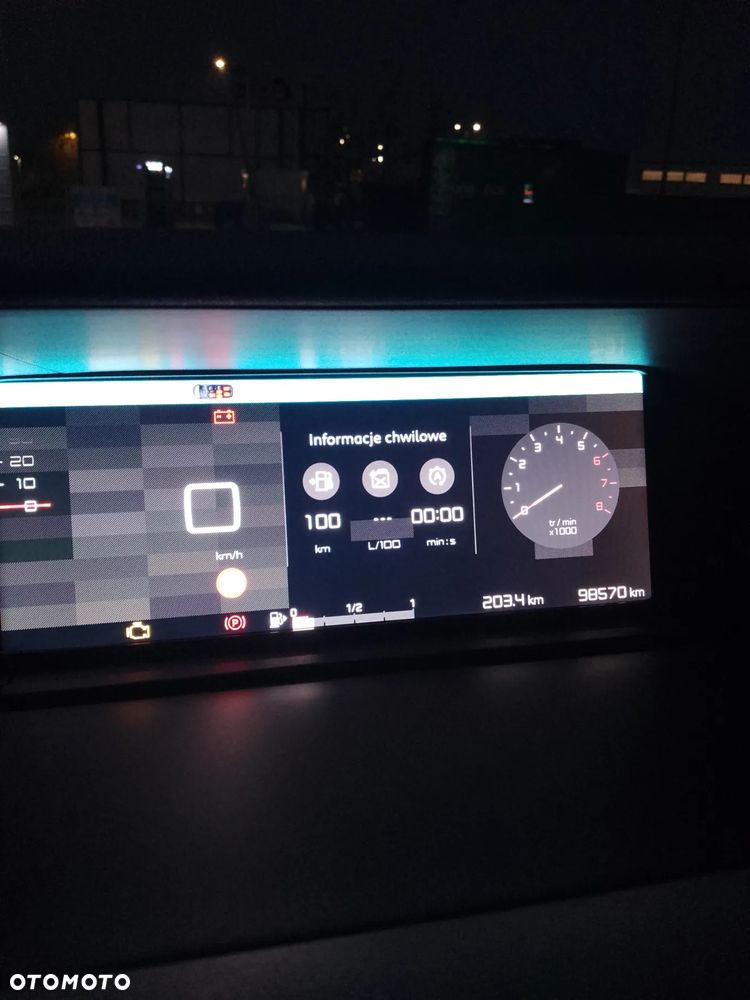 Citroën C4 Grand Picasso - 23