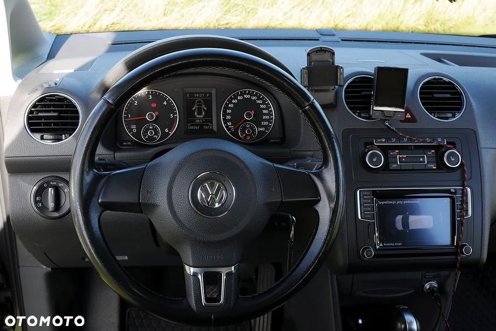 Volkswagen Caddy 2.0 TDI Trendline 4Motion DSG - 12