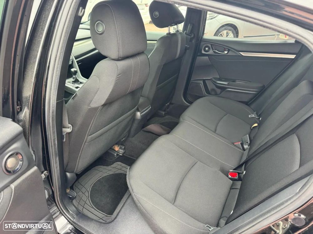 Honda Civic 1.6 i-DTEC Elegance Navi - 9