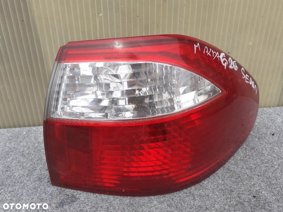MAZDA 626 LAMPA TYŁ TYLNA PRAWA ORYGINAŁ! - 1