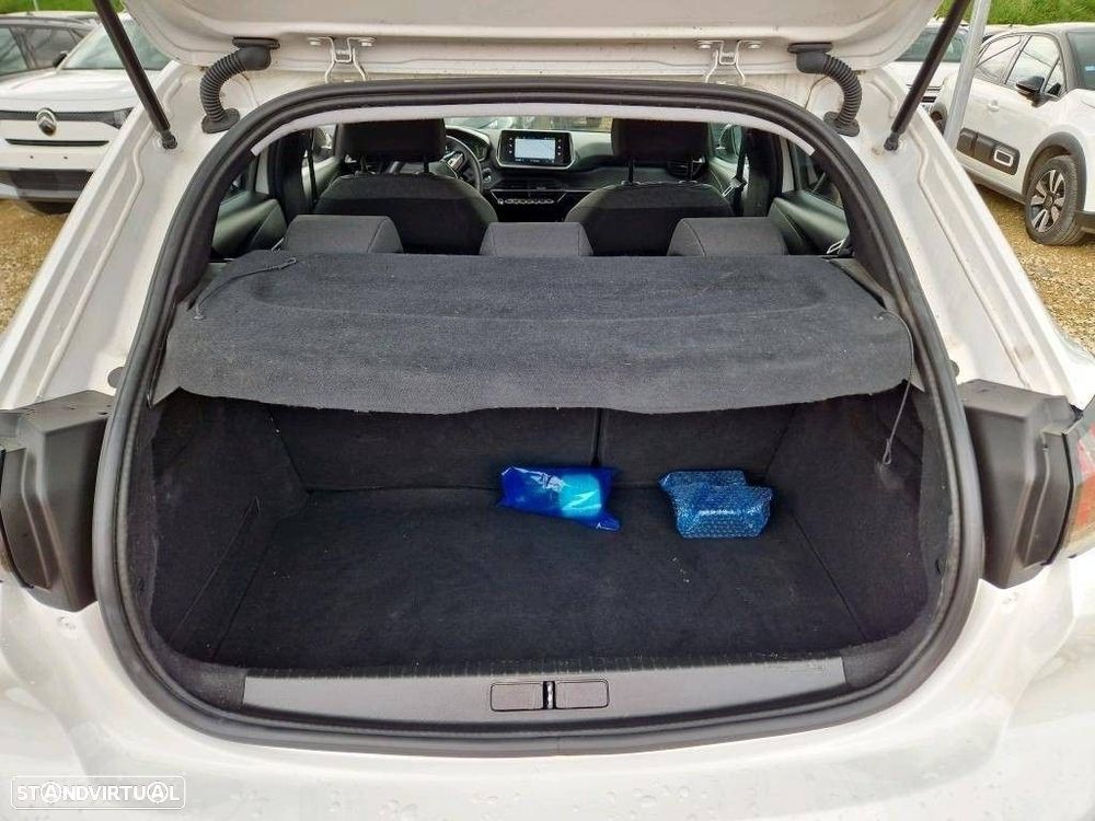 Peugeot e-208 50 kWh Active Pack - 13