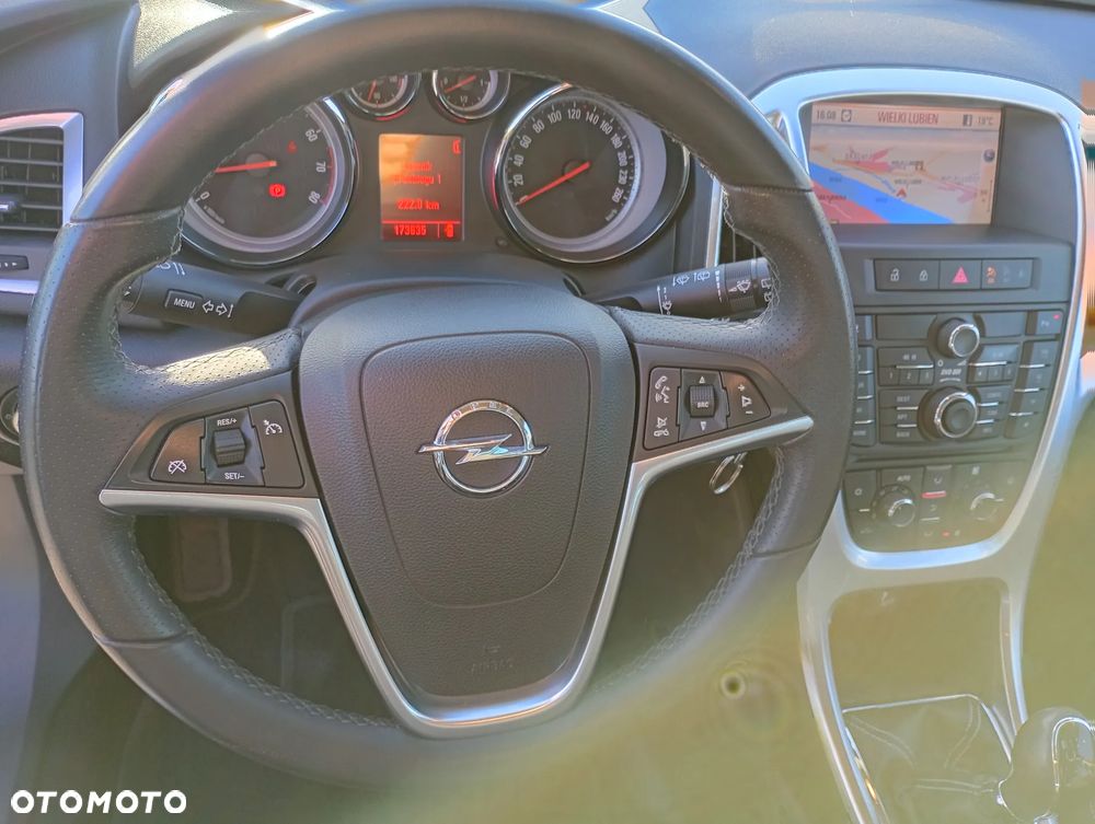 Opel Astra - 24