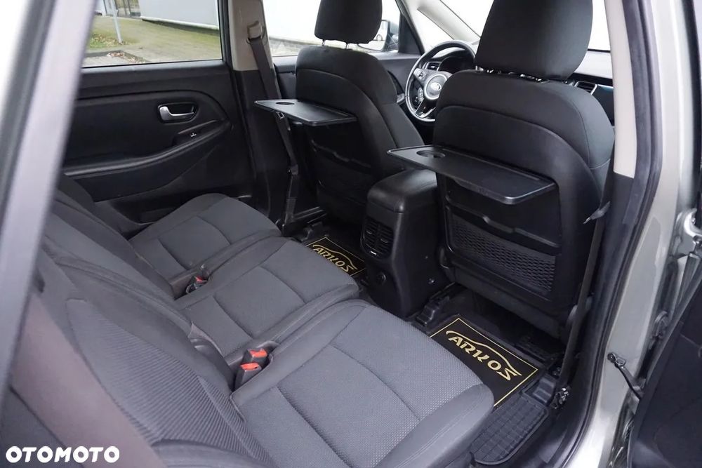 Kia Carens 1.7 CRDi XL 7os - 35