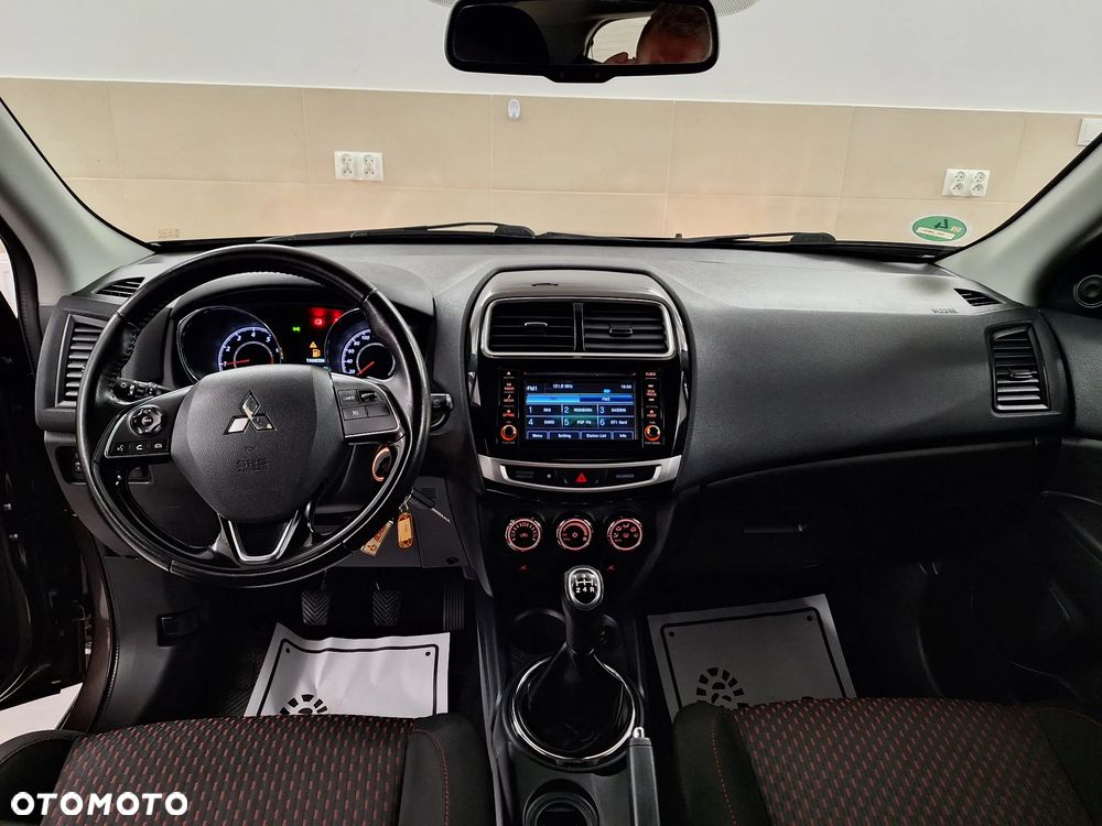 Mitsubishi ASX 1.6 2WD Diamant Edition+ - 23