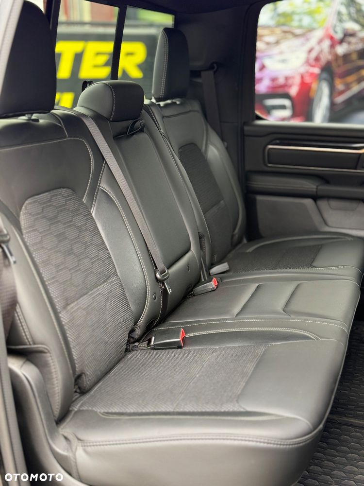 Dodge RAM 1500 5.7 4x4 - 33
