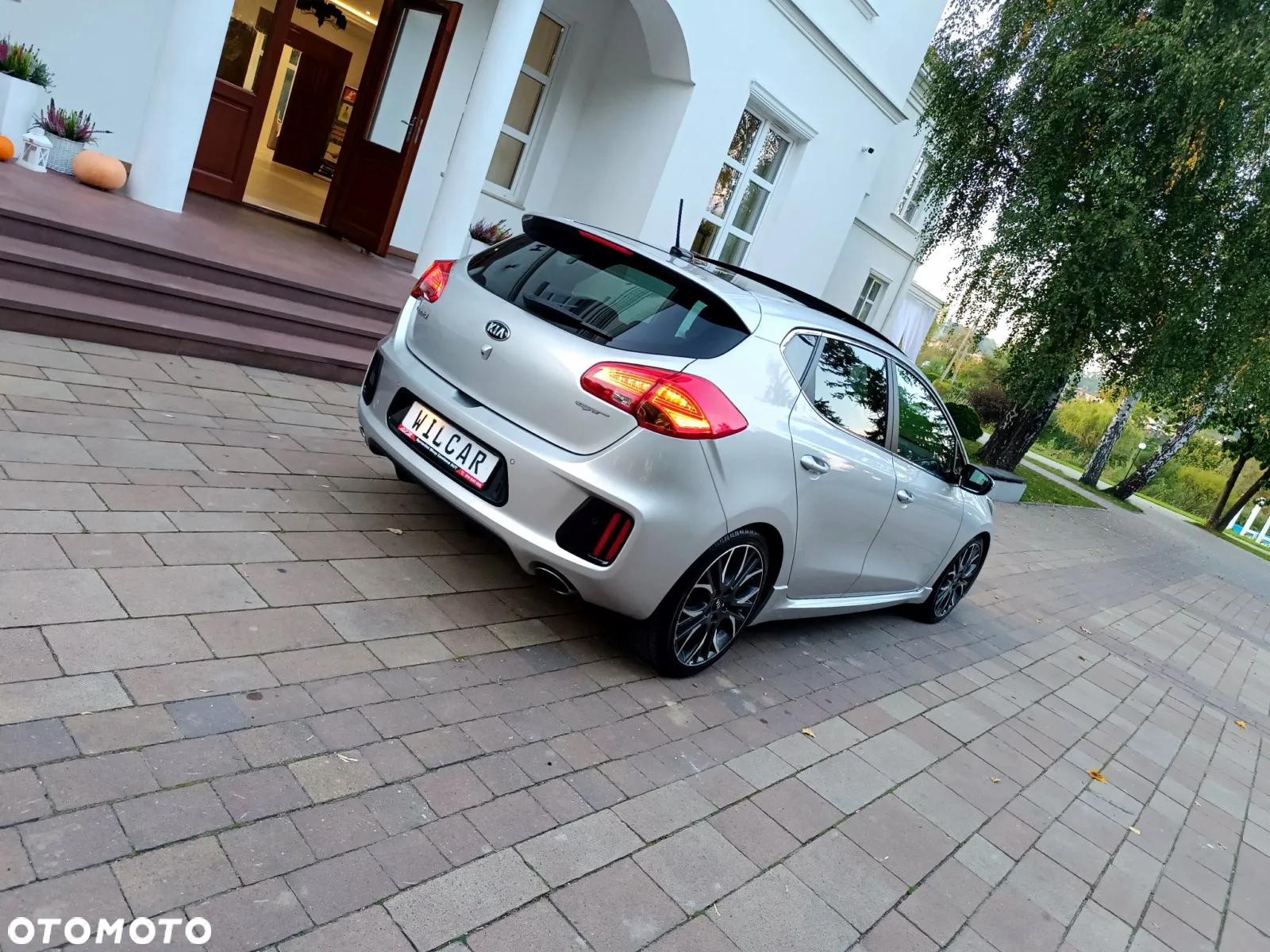 Kia Ceed Cee'd 1.6 T-GDI GT XL - 16