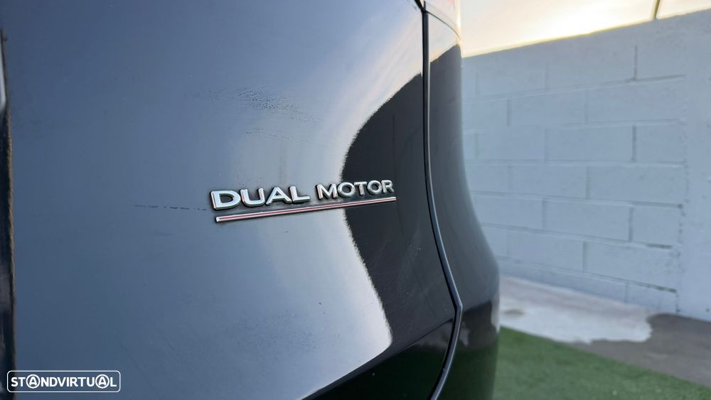 Tesla Model Y Performance Tração Integral - 13