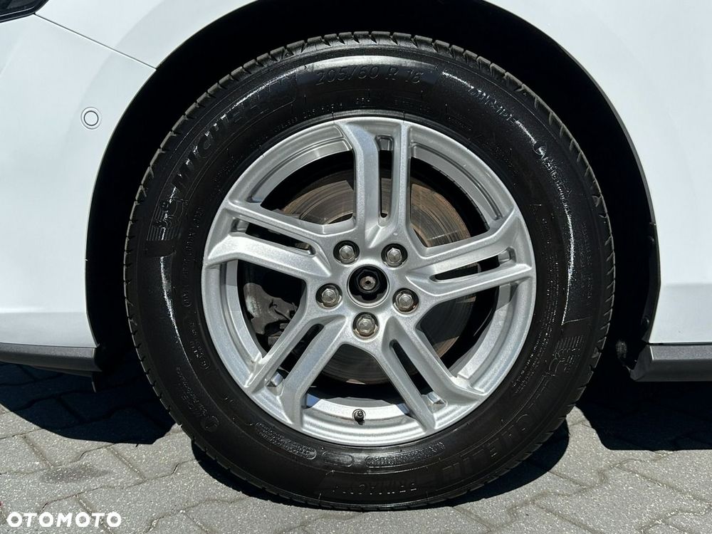 Ford Focus 1.5 EcoBlue Start-Stopp-System COOL&CONNECT - 4