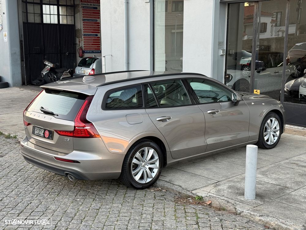 Volvo V60 2.0 D3 Momentum - 10