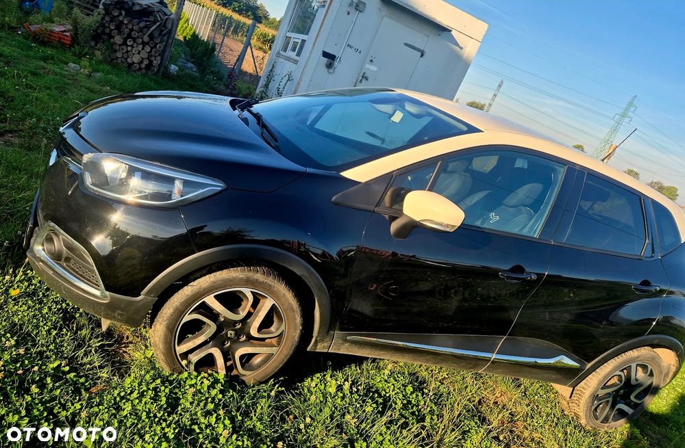 Renault Captur 2015 photo 2