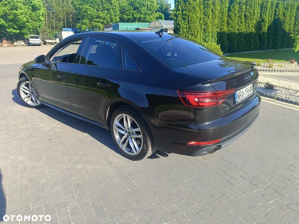 Audi A4 Limousine - 8