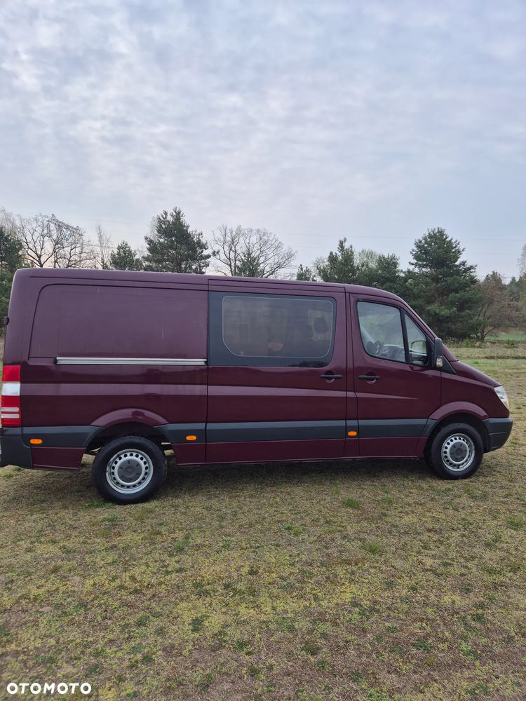 Mercedes-Benz Sprinter - 2