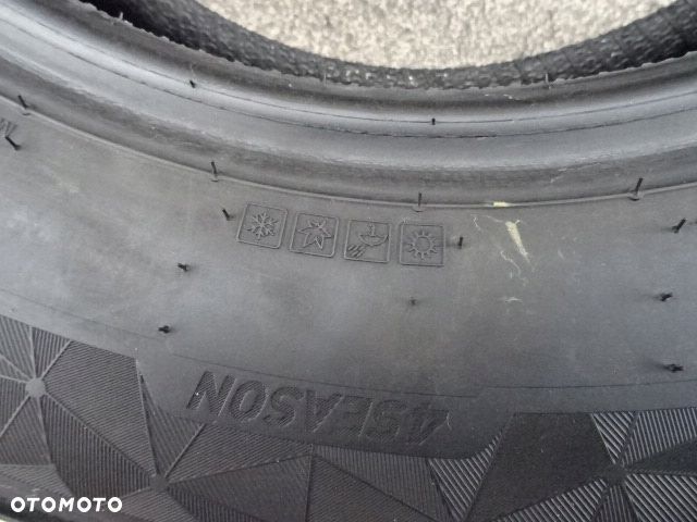 245/65/R17 111V Kumho Solus 4S HA32 SUV - 7