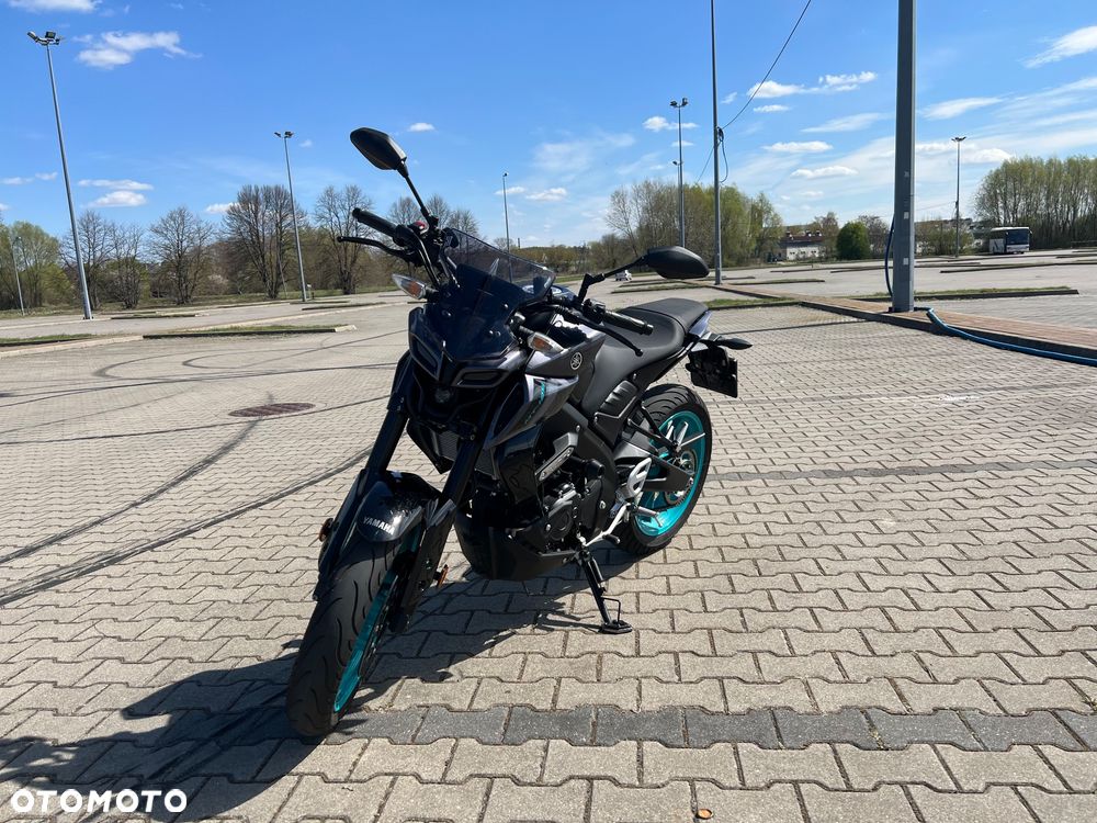 Yamaha MT - 5
