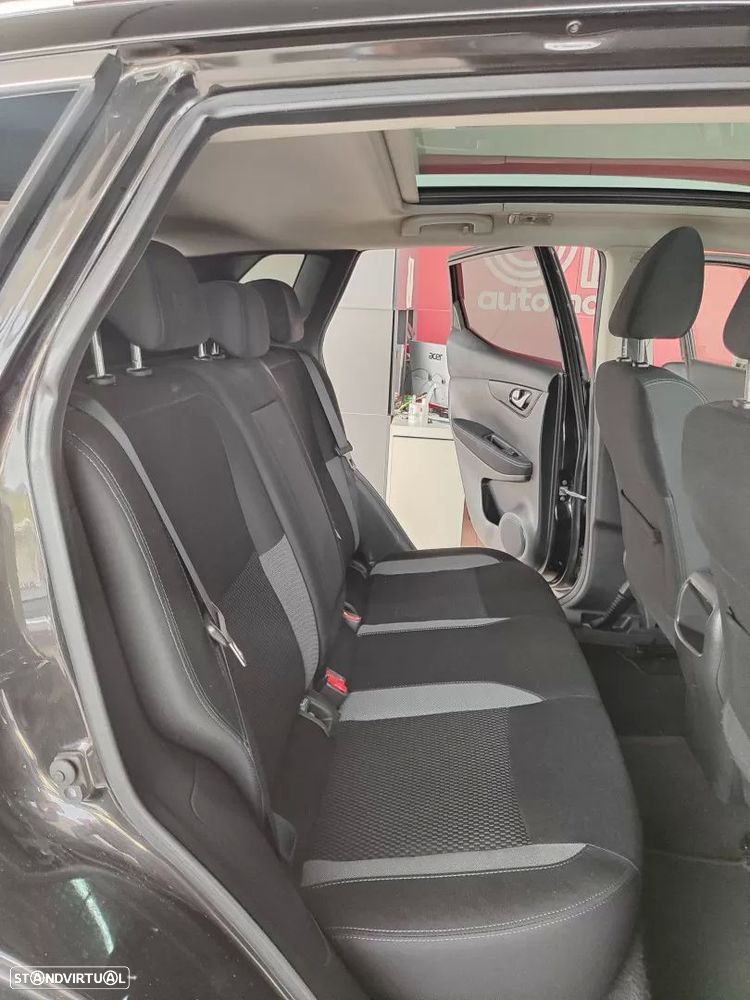 Nissan Qashqai 1.5 dCi N-Connecta RS+PS - 16