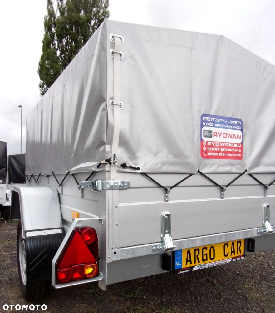 Rydwan przyczepa na RESORACH, jednoosiowa na kat. „B” - 13