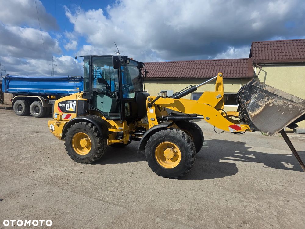 Caterpillar Cat 908M Łyżka +Widly Liebherr Atlas - 4