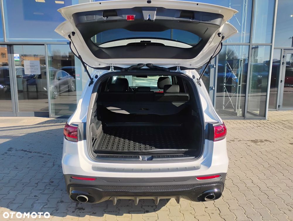 Mercedes-Benz GLB AMG 35 4-Matic - 13