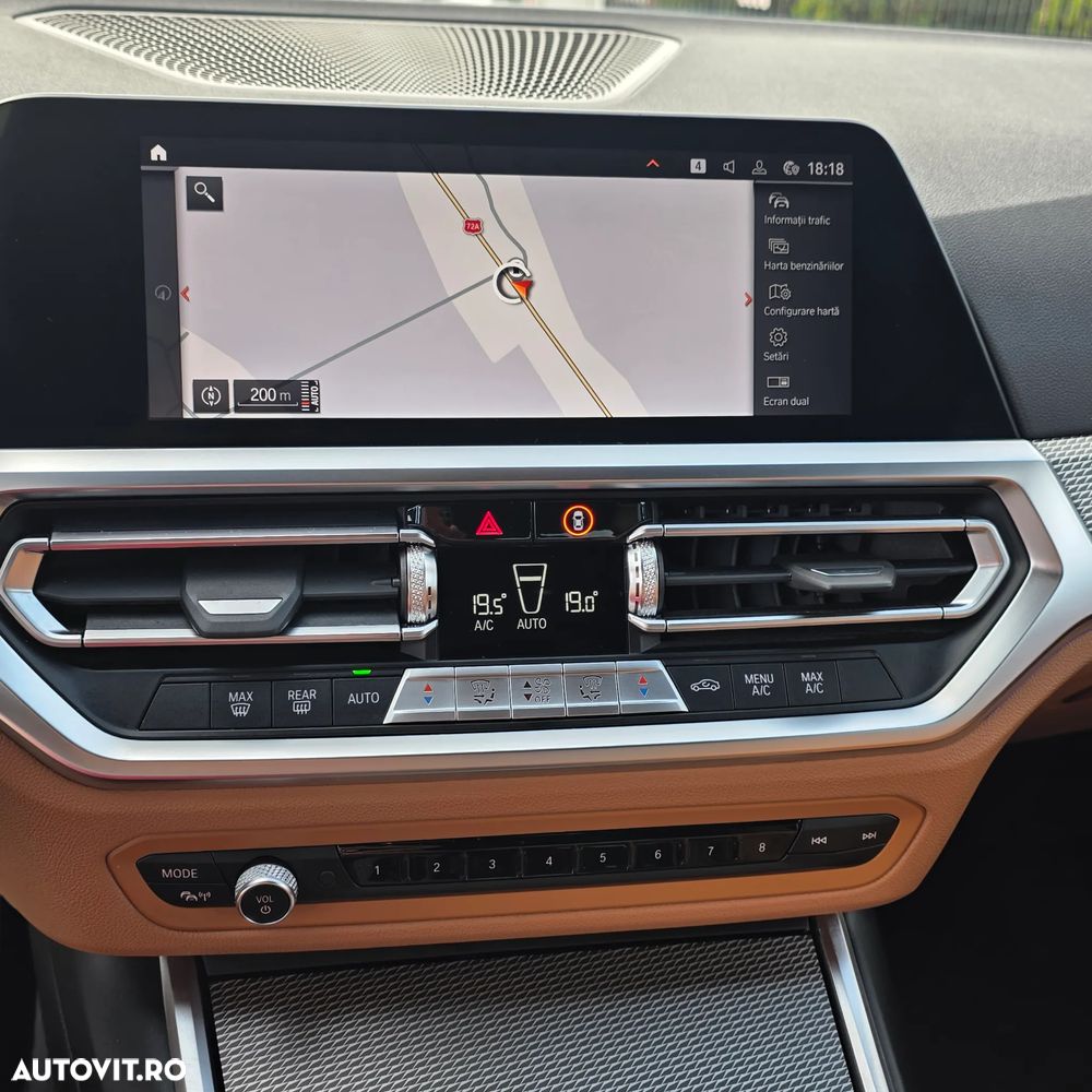 BMW Seria 3 318i Aut. M Sport - 13
