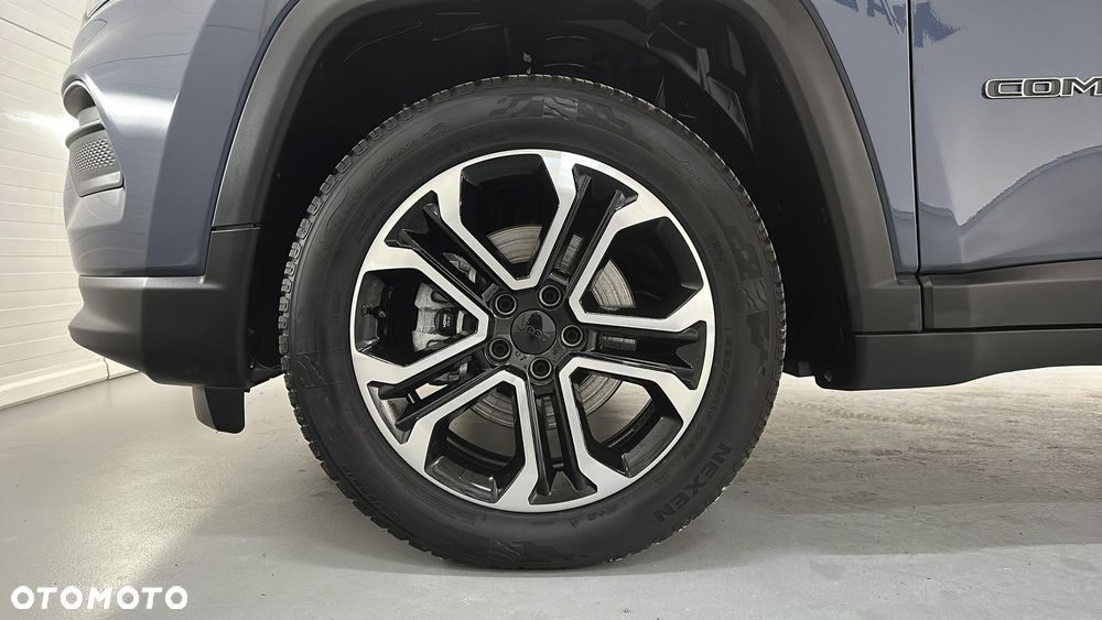 Jeep Compass - 18
