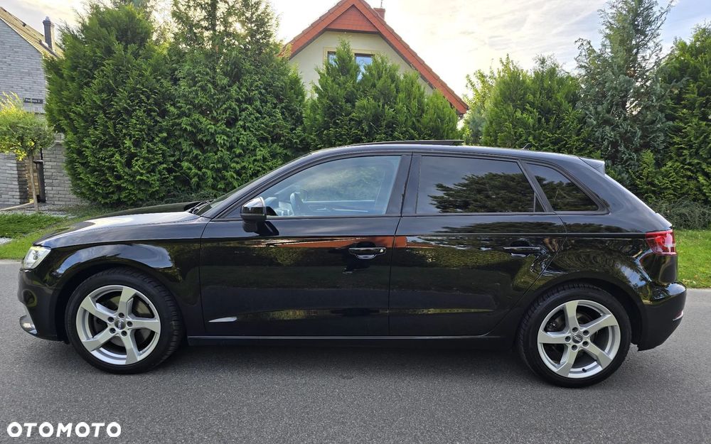 Audi A3 ver-40-tdi-sportback-quattro-s-tronic-sport - 30