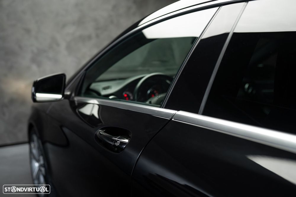 Mercedes-Benz CLA 180 d Urban - 18